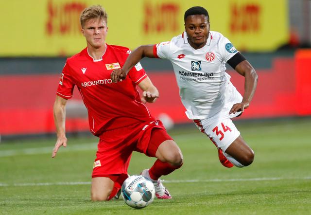 康复设备与 康复设备与