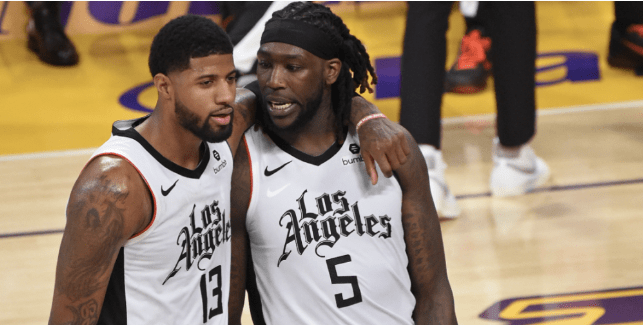 卫左右拉扯 卫左右拉扯